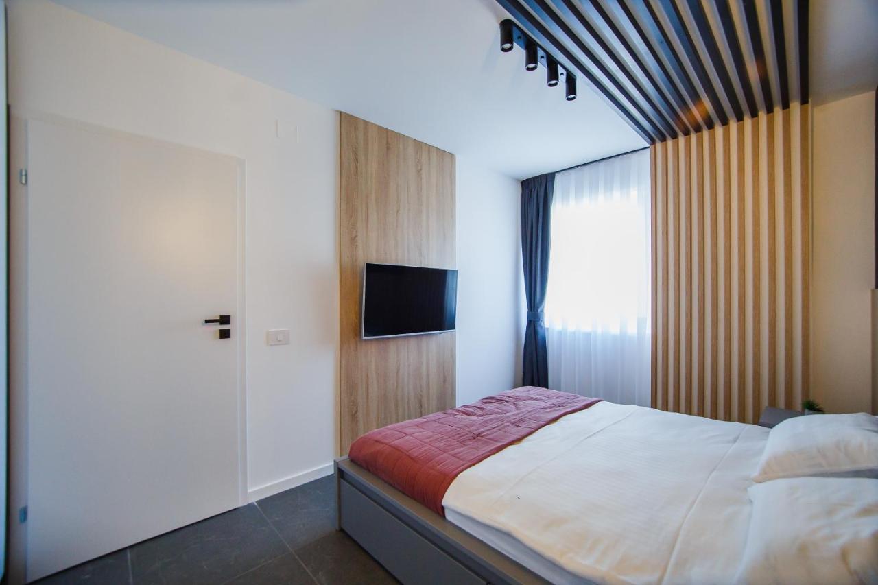 Duo Vibe Apartment Oradea Buitenkant foto